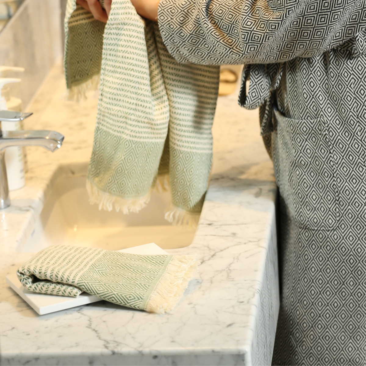 Diamond Pattern Turkish Hand and, Kitchen Towel Set (Green Color)